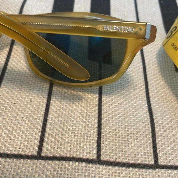 Valentino Gold and Black Sunglasses with Reflective Lenses Vintage Glass Pouch main image 5